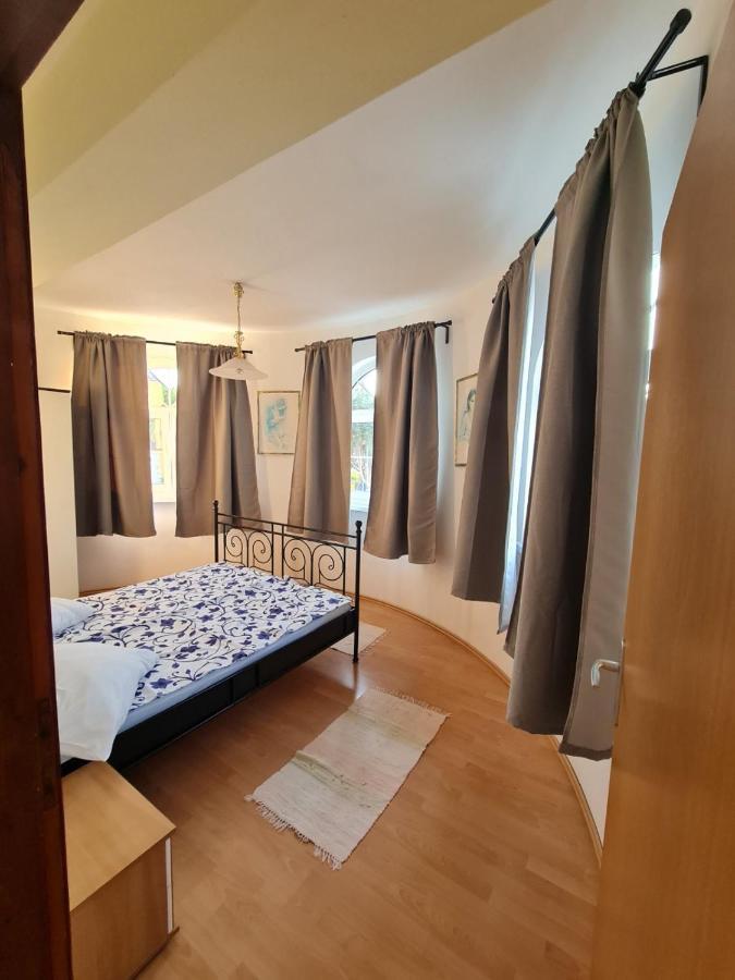 פורץ Apartment Fabic מראה חיצוני תמונה