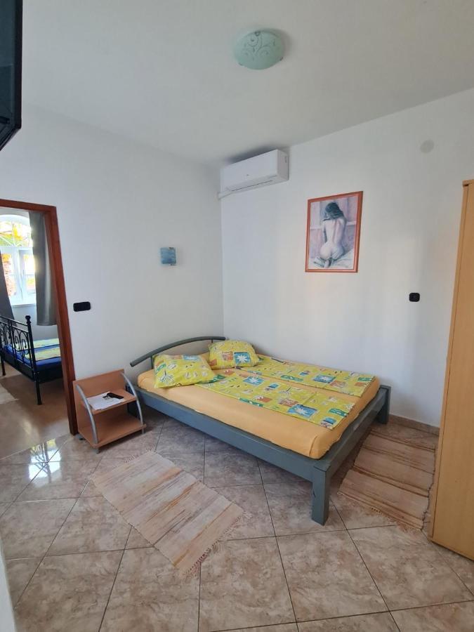 פורץ Apartment Fabic מראה חיצוני תמונה