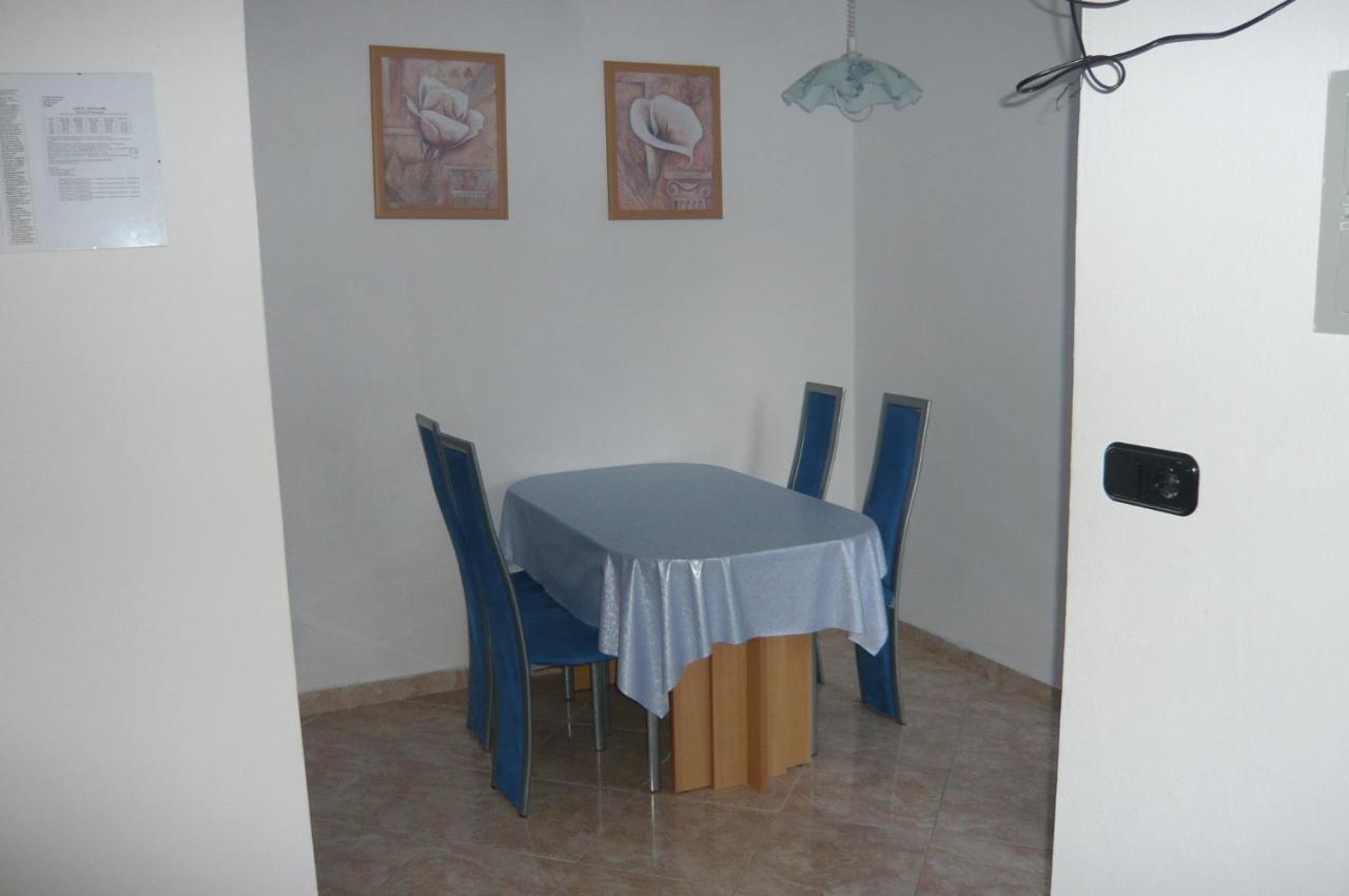פורץ Apartment Fabic מראה חיצוני תמונה