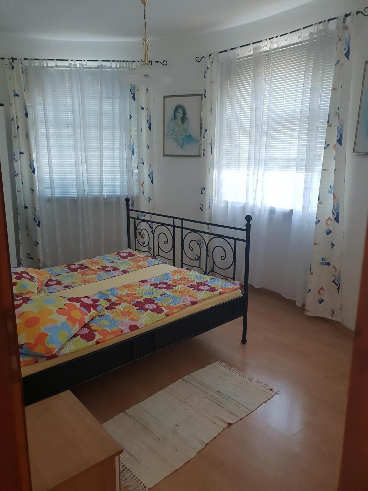 פורץ Apartment Fabic חדר תמונה